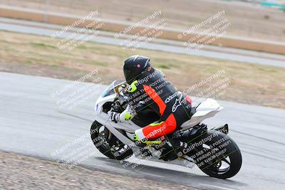 media/Mar-05-2023-TrackXperience (Sun) [[a95d40e56a]]/Group 2/session 3 turn 11/